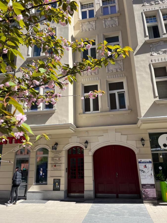 Sloneczny Apartament Centrum Poznania Klimatyzacja Wi-Fi Tv Zmywarka Pralka Piekarnik المظهر الخارجي الصورة